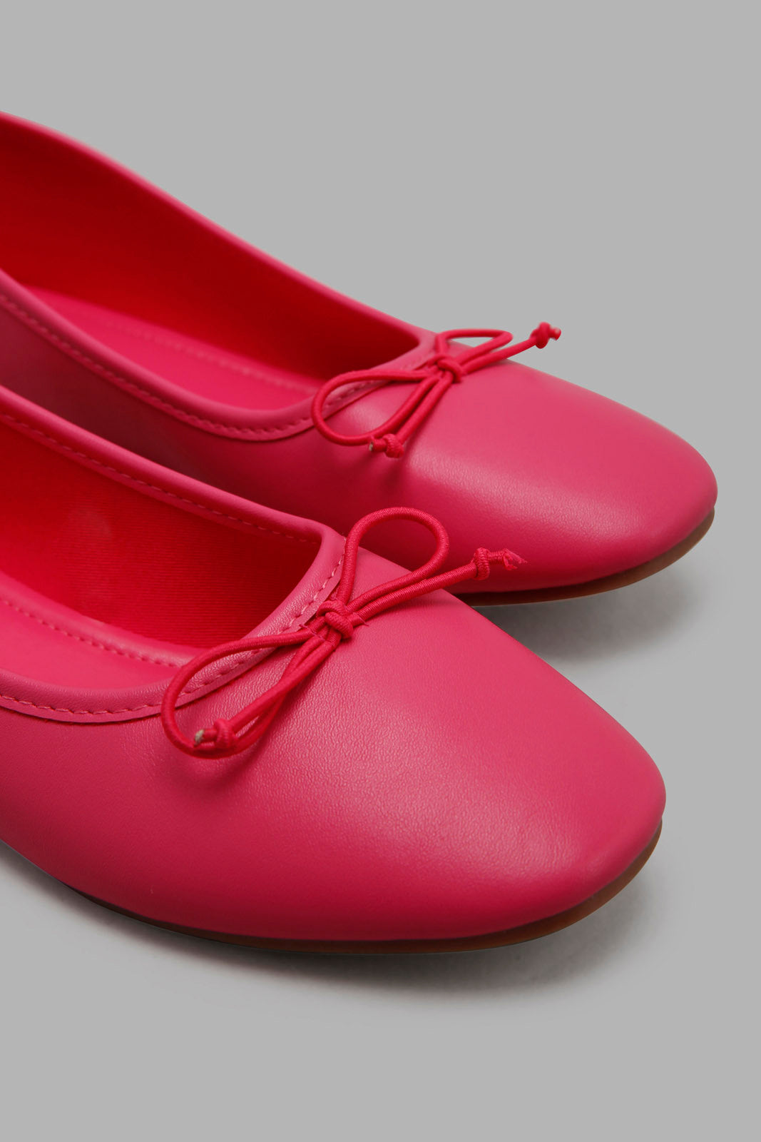Redtag-Fuchsia-Bow-Trim-Ballerina-Category:Shoes,-Colour:Fuchsia,-Deals:New-In,-Filter:Girls-Footwear-(5-to-14-Yrs),-GSR-Shoes,-New-In-GSR-FOO,-Non-Sale,-Section:Girls-(0-to-14Yrs),-W22O-Senior-Girls-5 to 14 Years
