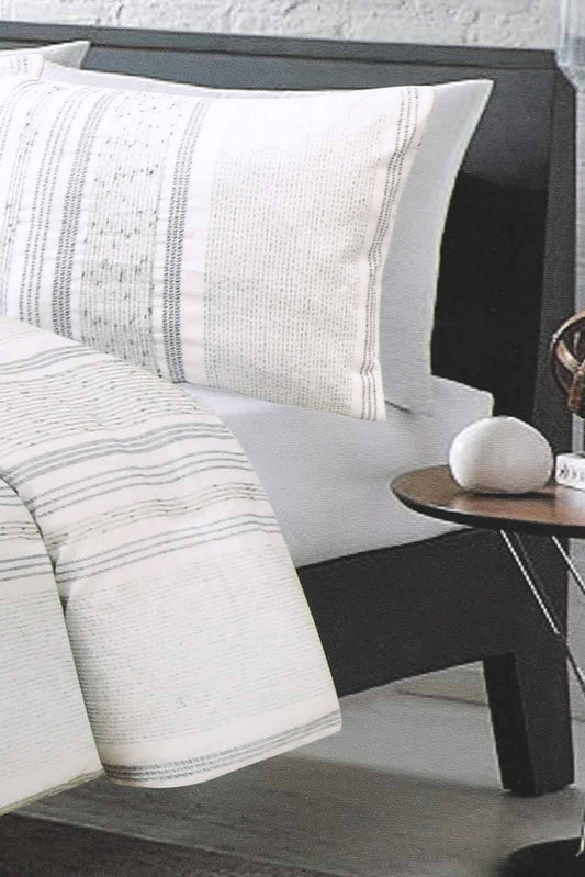 Redtag-Ivory/Grey-Texture-3-Piece-Comforter-Set-(King-Size)-Category:Comforters,-Colour:Ivory,-Dept:Home,-Filter:Home-Bedroom,-HMW-BED-Comforters,-JUBLIANT,-Nature,-Non-Sale,-S22C,-Section:Homewares-Home-Bedroom-