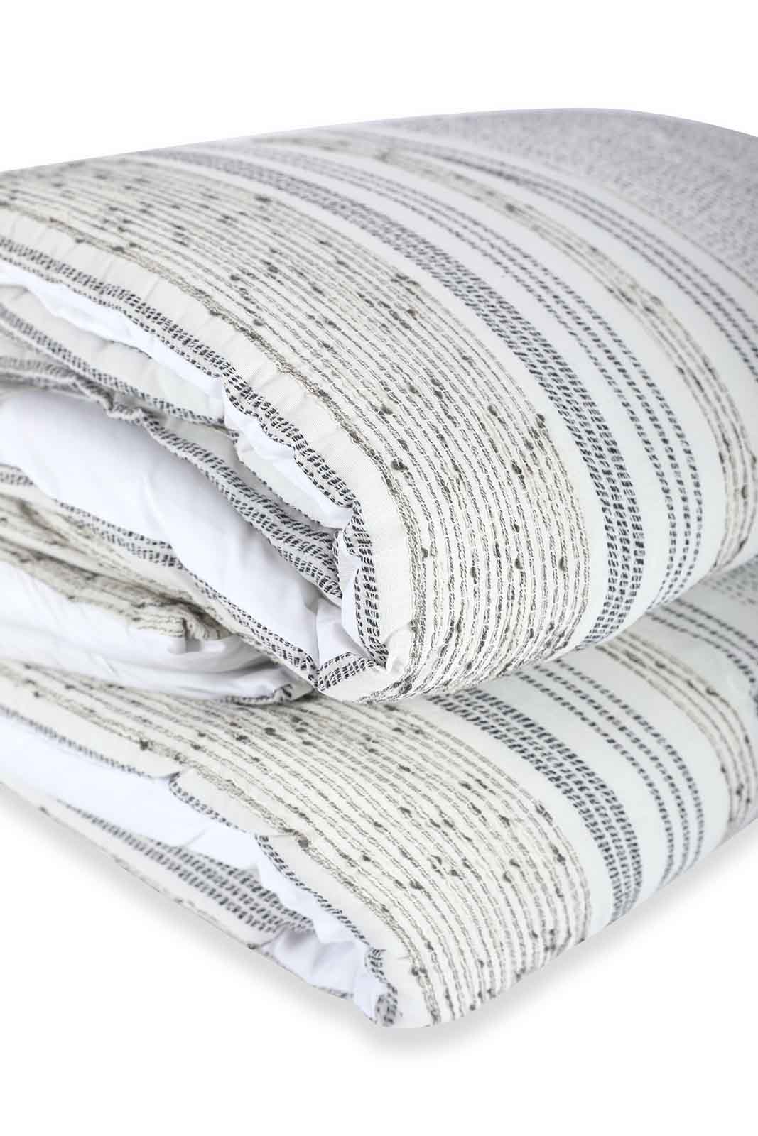 Redtag-Ivory/Grey-Texture-3-Piece-Comforter-Set-(King-Size)-Category:Comforters,-Colour:Ivory,-Dept:Home,-Filter:Home-Bedroom,-HMW-BED-Comforters,-JUBLIANT,-Nature,-Non-Sale,-S22C,-Section:Homewares-Home-Bedroom-
