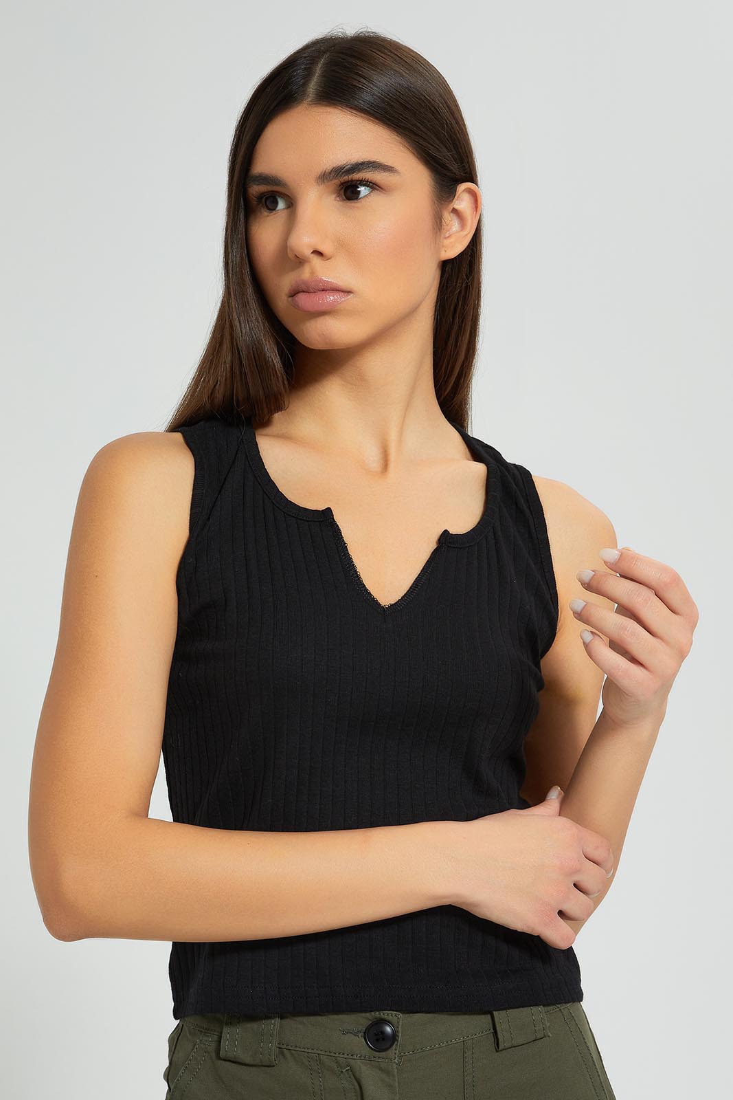 Redtag-Black-Sleeveless-Ribbed-T-Shirt-Plain-Women's-