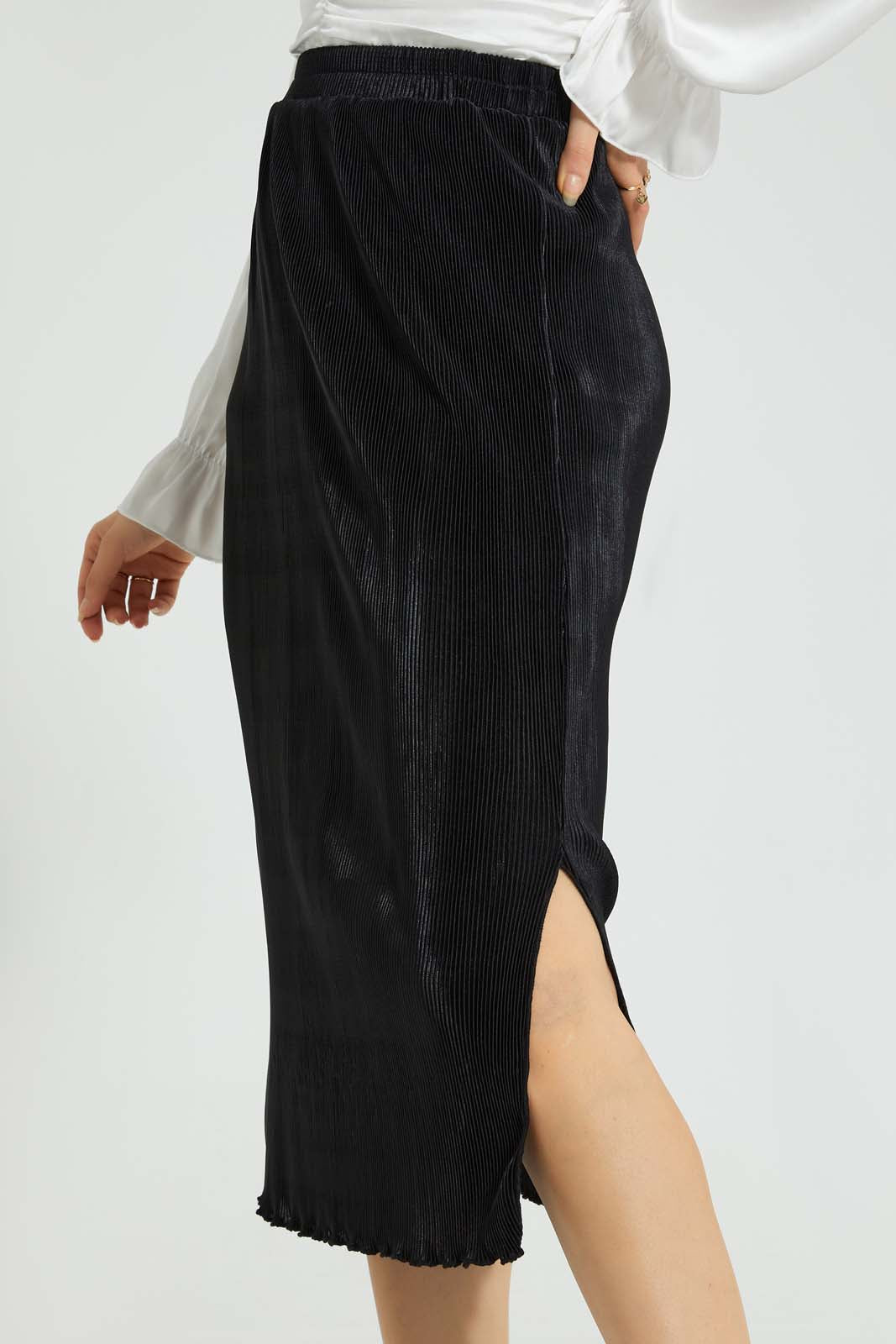 Redtag-Black-Plisse-Midi-Skirt-Skirts-Women's-