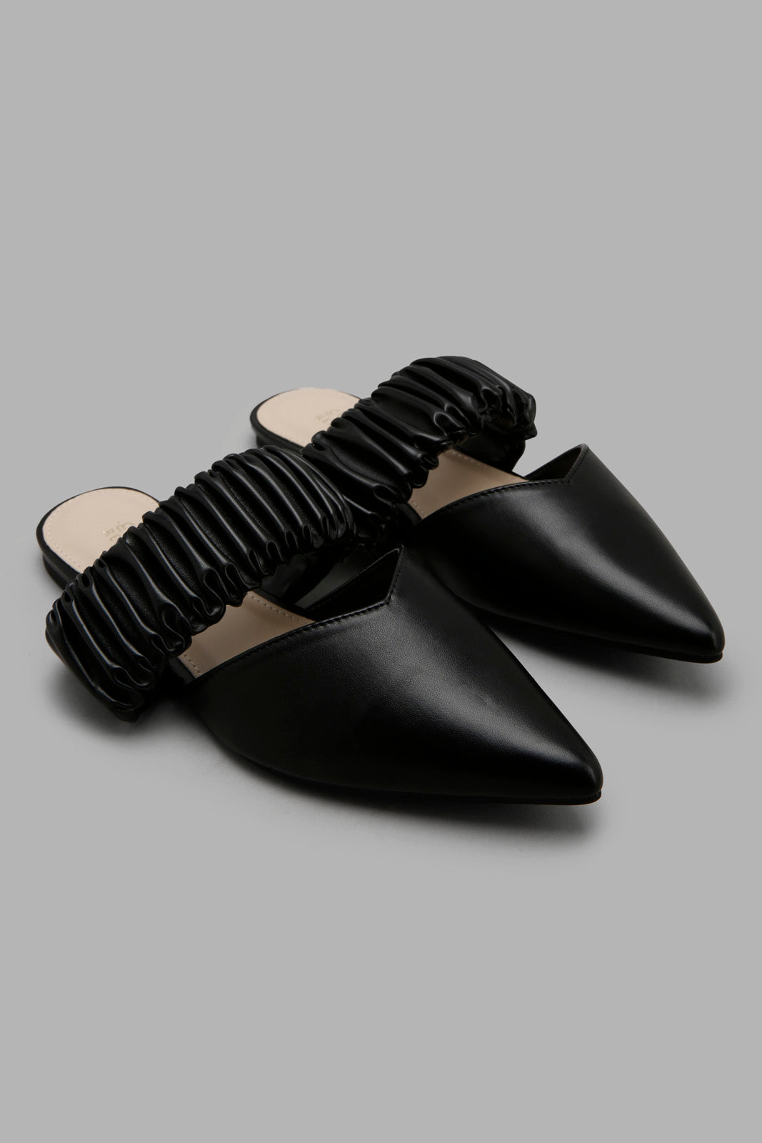 Redtag-Black-Ruche-Closed-Toe-Mule-Category:Shoes,-Colour:Black,-Filter:Women's-Footwear,-New-In,-New-In-Women-FOO,-Non-Sale,-Section:Women,-W22A,-Women-Shoes-Women's-