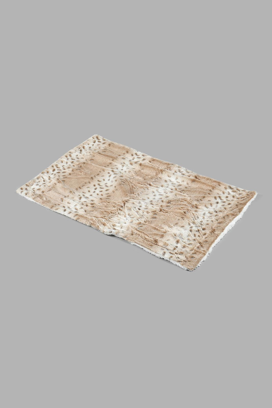 Redtag-Beige-Animal-Print-3-Piece-Comforter-Set-(King-Size)-Colour:Beige,-Filter:Home-Bedroom,-HMW-BED-Comforters,-New-In,-New-In-HMW-BED,-Non-Sale,-S22A,-Section:Homewares-Home-Bedroom-