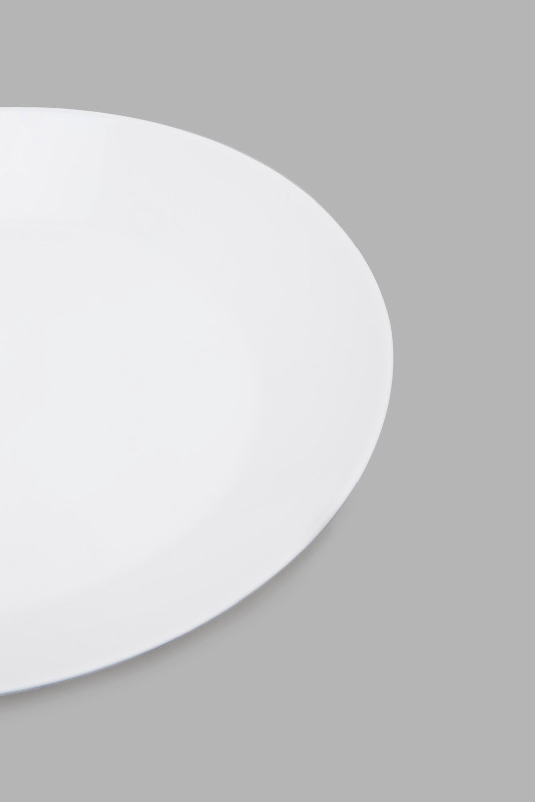Redtag-White-Round-Dinner-Plate-Category:Plates,-Colour:White,-Deals:New-In,-Filter:Home-Dining,-HMW-DIN-Crockery,-New-In-HMW-DIN,-Non-Sale,-Section:Homewares,-W22A-Home-Dining-