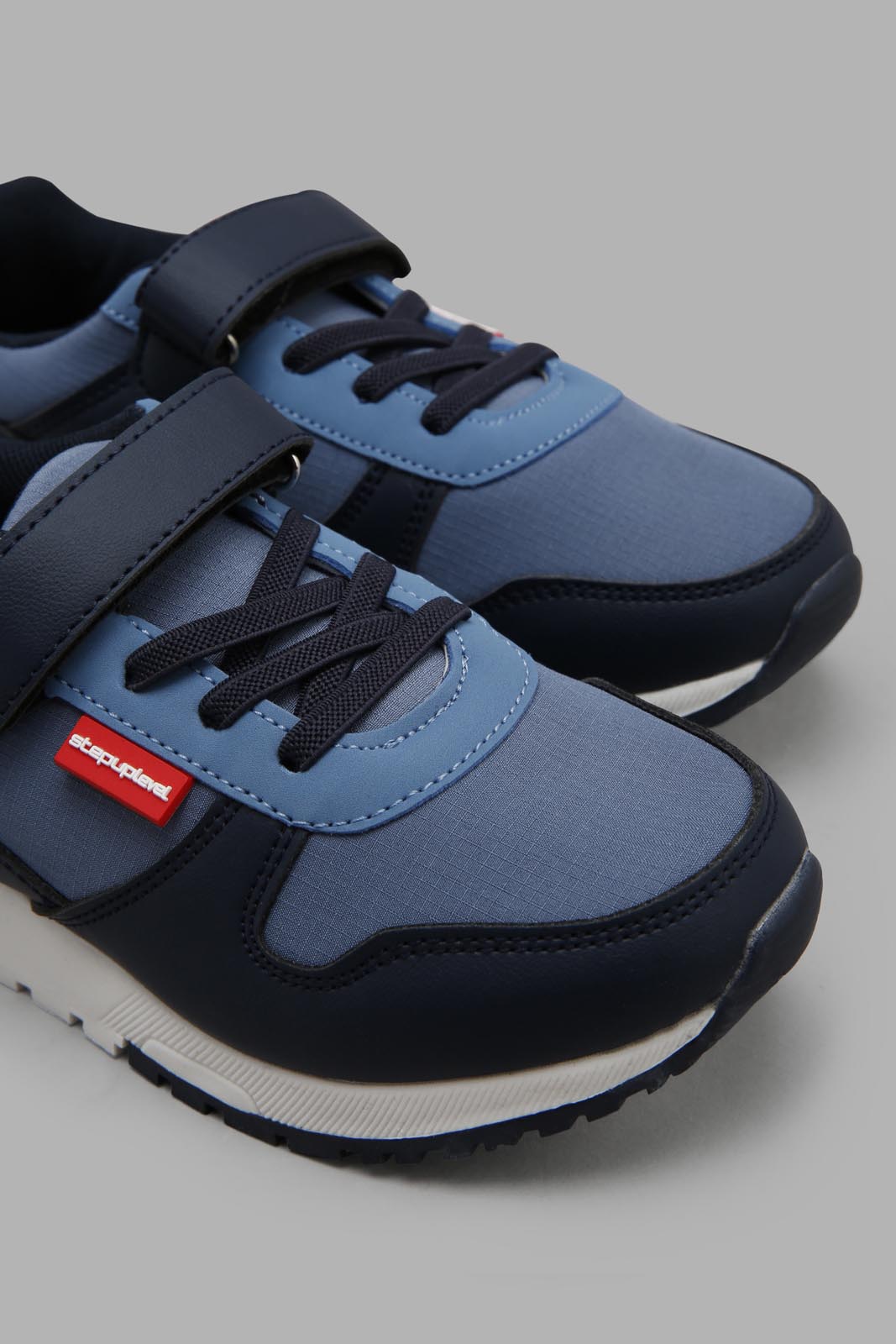 Redtag-Navy-Fabric-Block-Sneaker-BOY-Trainers,-Category:Trainers,-Colour:Navy,-Filter:Boys-Footwear-(3-to-5-Yrs),-New-In,-New-In-BOY-FOO,-Non-Sale,-S22C,-Section:Boys-(0-to-14Yrs)-Boys-3 to 5 Years