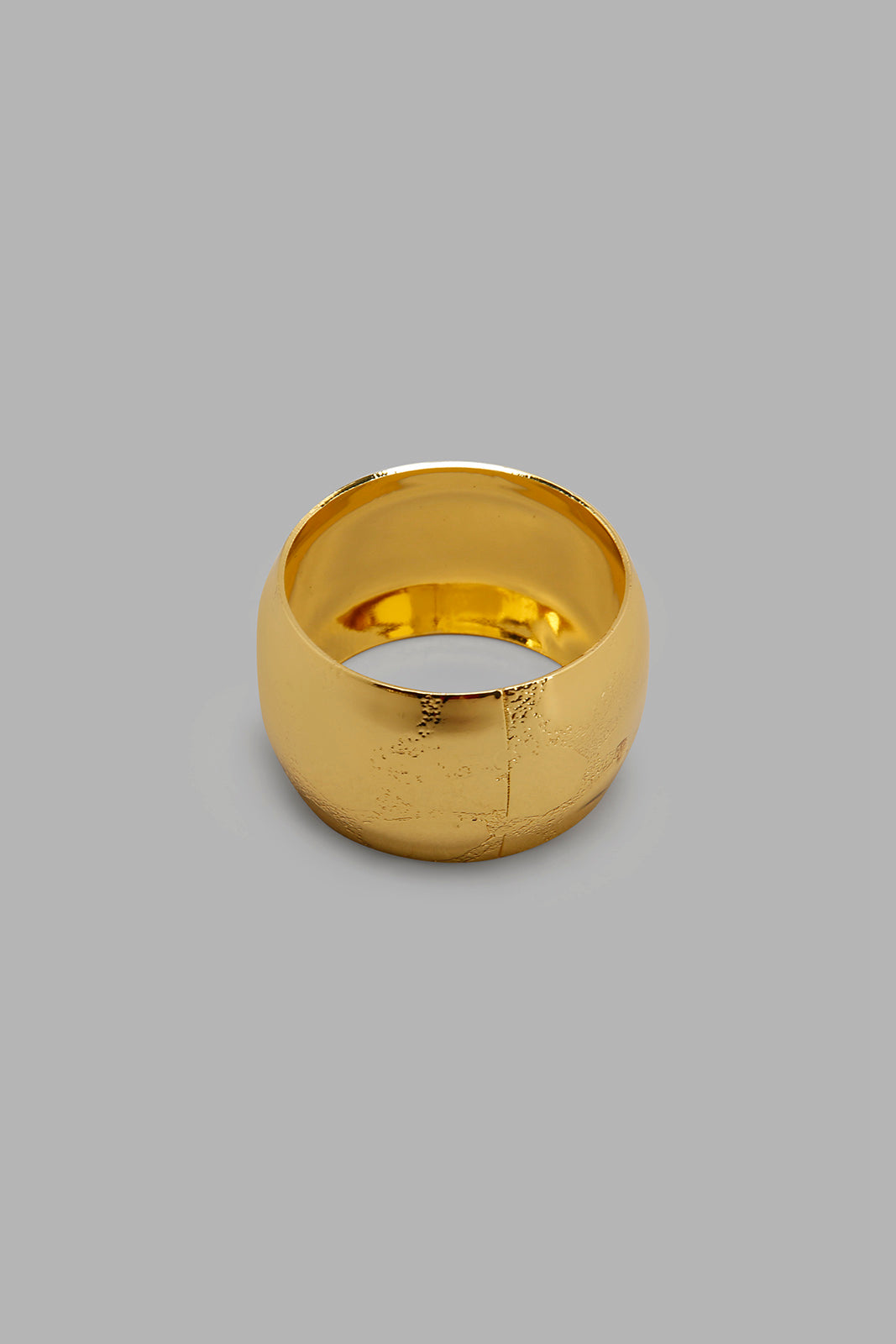 Redtag-Gold-Napkin-Ring
(4-Piece)-Bundle,-Category:Napkins-&-Tissues,-Colour:Gold,-Deals:4-For-90,-Filter:Home-Dining,-HMW-DIN-Kitchen-Accessories,-S22C,-Section:Homewares-Home-Dining-