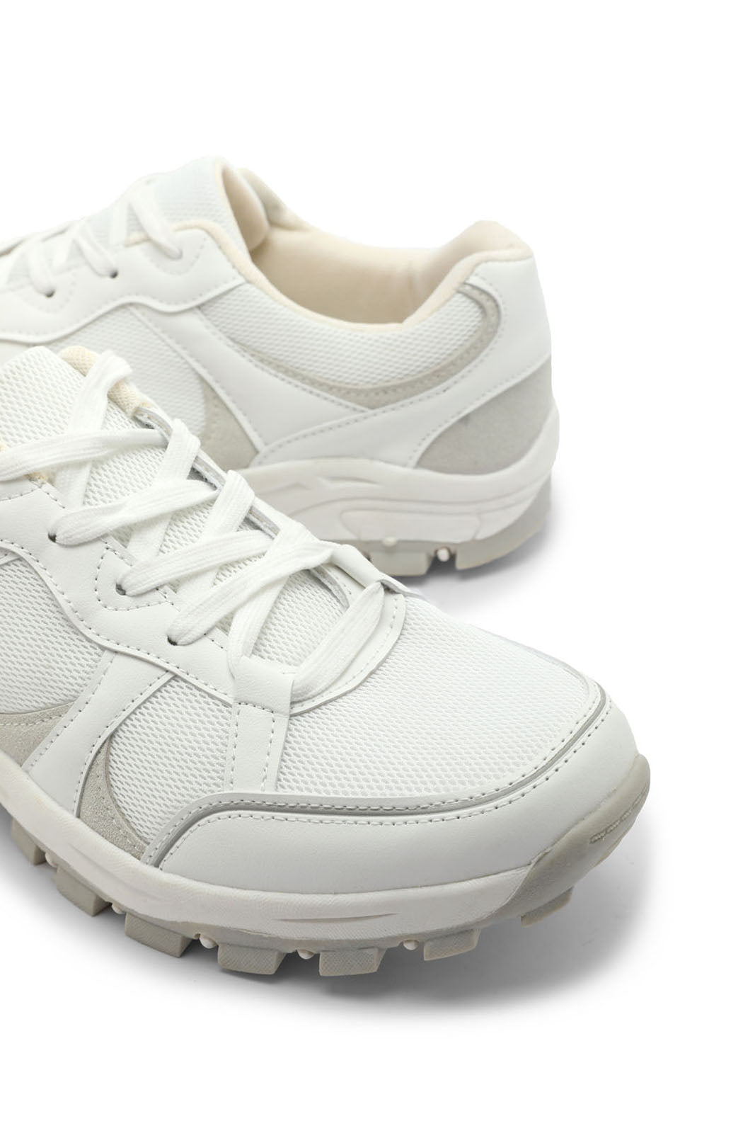 Redtag-White-Colour-Block-Trekker-Category:Trainers,-Colour:White,-Deals:New-In,-Dept:Menswear,-Filter:Men's-Footwear,-Men-Trainers,-New-In-Men-FOO,-Non-Sale,-Section:Men,-W22O-Men's-