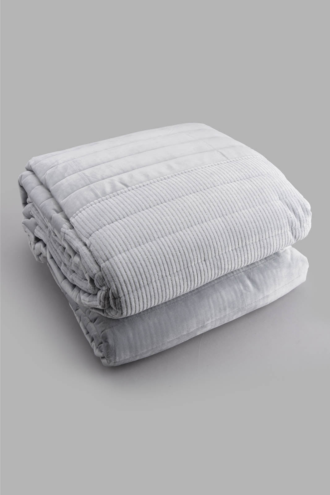 Grey Velvet 3-Piece Quilt (Double Size)