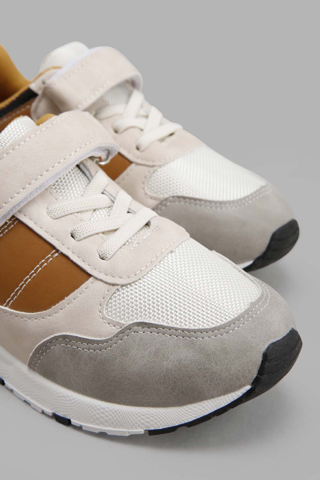 Redtag-Mid-Grey-Colour-Block-Sneaker-BOY-Trainers,-Category:Trainers,-Colour:Grey,-Deals:New-In,-Filter:Boys-Footwear-(3-to-5-Yrs),-New-In-BOY-FOO,-Non-Sale,-S22C,-Section:Boys-(0-to-14Yrs)-Boys-3 to 5 Years