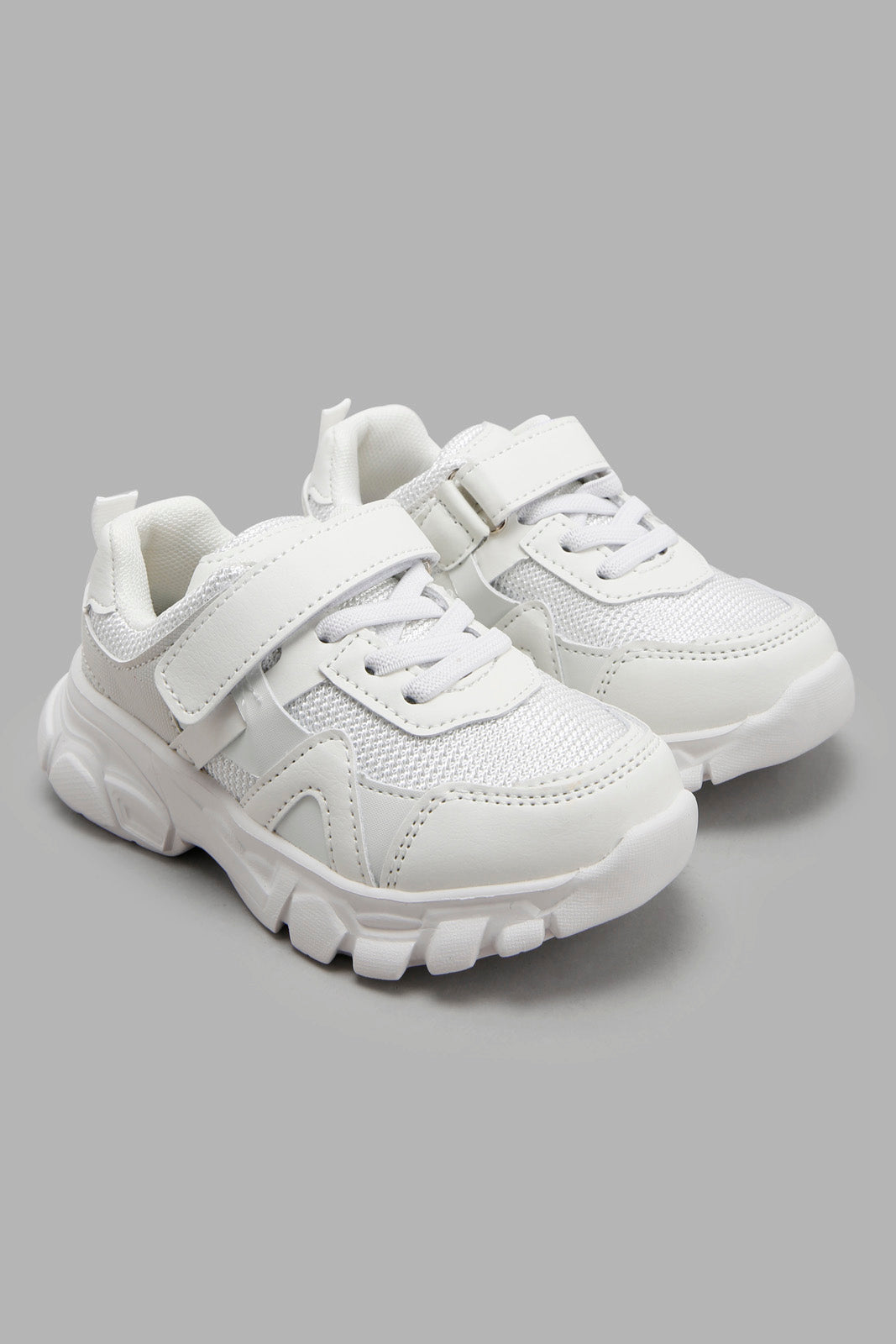 Redtag-White-Colour-Block-Chunky-Sneaker-BOY-Trainers,-Category:Trainers,-Colour:White,-Deals:New-In,-Filter:Boys-Footwear-(3-to-5-Yrs),-New-In-BOY-FOO,-Non-Sale,-S22C,-Section:Boys-(0-to-14Yrs)-Boys-3 to 5 Years