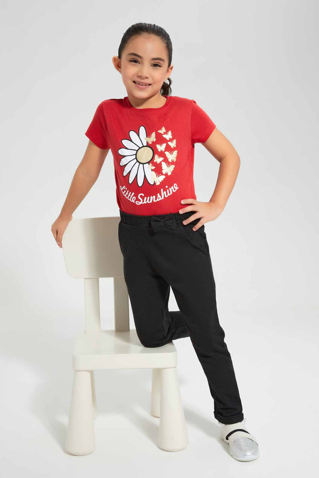Redtag-Red-T-Shirt-With-Placment-Print-Category:T-Shirts,-Colour:Red,-Deals:New-In,-Filter:Girls-(2-to-8-Yrs),-GIR-T-Shirts,-New-In-GIR,-Non-Sale,-S22D,-Section:Girls-(0-to-14Yrs),-TBL-Girls-2 to 8 Years