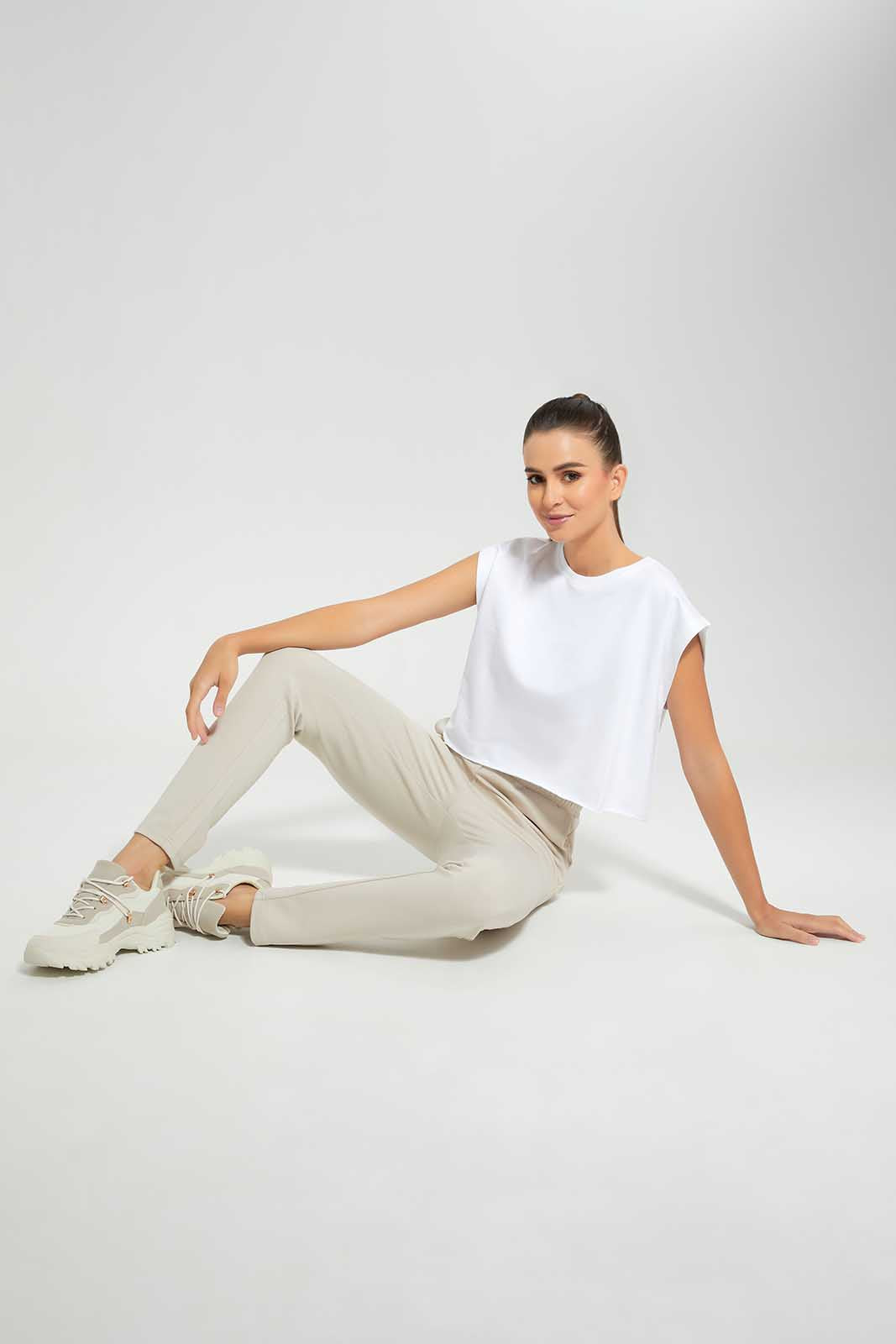 Redtag-White-Oversize-T-Shirt-Category:T-Shirts,-Colour:White,-Deals:New-In,-Filter:Women's-Clothing,-LDC,-LDC-T-Shirts,-New-In-LDC,-Non-Sale,-Section:Women,-W22O-Women's-