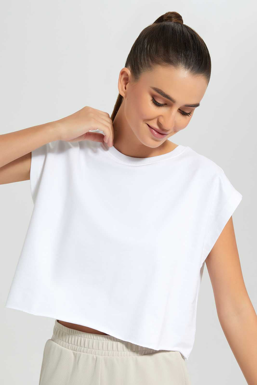 Redtag-White-Oversize-T-Shirt-Category:T-Shirts,-Colour:White,-Deals:New-In,-Filter:Women's-Clothing,-LDC,-LDC-T-Shirts,-New-In-LDC,-Non-Sale,-Section:Women,-W22O-Women's-