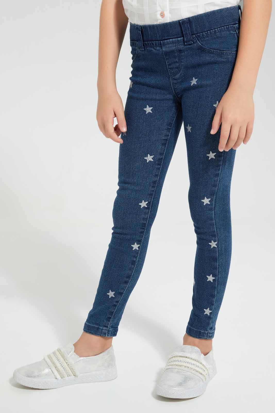 Redtag-Navy-Star-Print-Jeggings-For-Girls-APL,-Category:Jeans,-Colour:Navy,-Deals:New-In,-Filter:Girls-(2-to-8-Yrs),-GIR-Jeans,-New-In-GIR-APL,-Non-Sale,-S22D,-Section:Girls-(0-to-14Yrs)-Girls-2 to 8 Years
