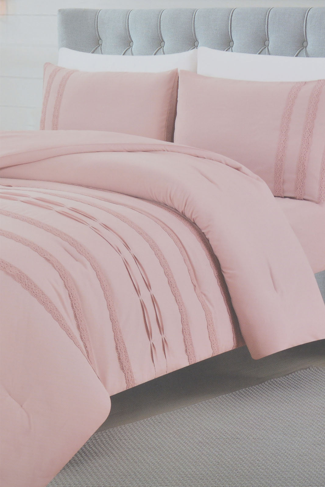 Redtag-Pink-4-Piece-Comforter-Set-(Double-Size)-Category:Comforters,-Colour:Pink,-Deals:New-In,-Filter:Home-Bedroom,-HMW-BED-Comforters,-Naya,-New-In-HMW-BED,-Non-Sale,-Section:Homewares,-W22O-Home-Bedroom-