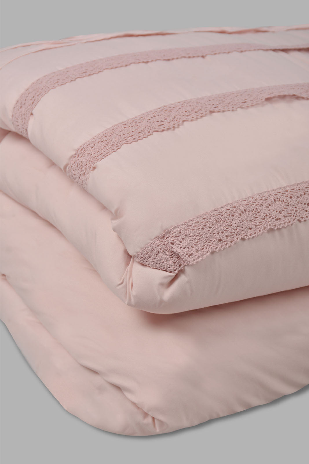 Redtag-Pink-4-Piece-Comforter-Set-(Double-Size)-Category:Comforters,-Colour:Pink,-Deals:New-In,-Filter:Home-Bedroom,-HMW-BED-Comforters,-Naya,-New-In-HMW-BED,-Non-Sale,-Section:Homewares,-W22O-Home-Bedroom-