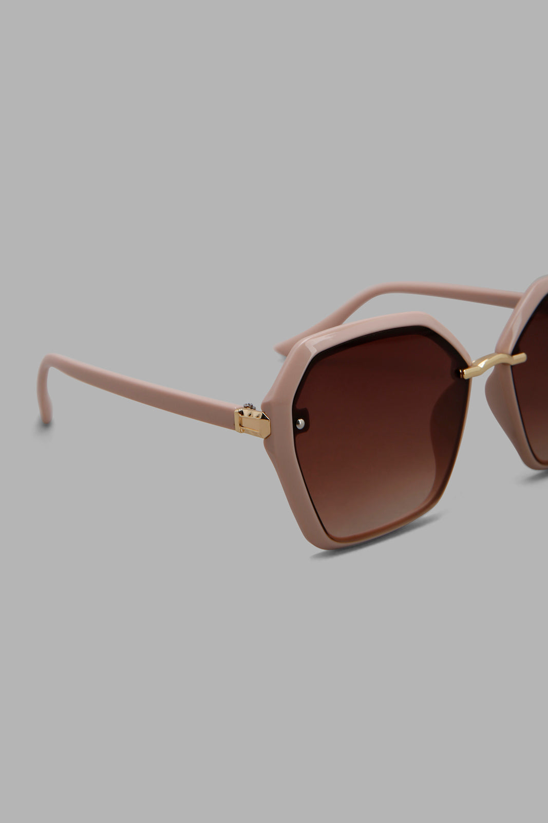 Redtag-Assorted-Over-Sized-Sunglasses-Category:Sunglasses,-Colour:Assorted,-Filter:Women's-Accessories,-New-In,-New-In-Women-ACC,-Non-Sale,-Section:Women,-W22O,-Women-Sunglasses-Women-