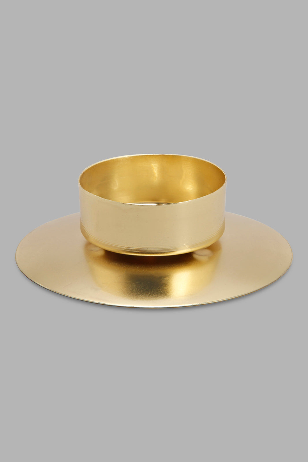 Redtag-Gold-Metal-Candle-Holder-Tray-Category:Candles-&-Fragrances,-Colour:Gold,-Deals:New-In,-Elsa,-Filter:Home-Decor,-HMW-HOM-Decorative-Accessories,-New-In-HMW-HOM,-Non-Sale,-Section:Homewares,-W22O-Home-Decor-
