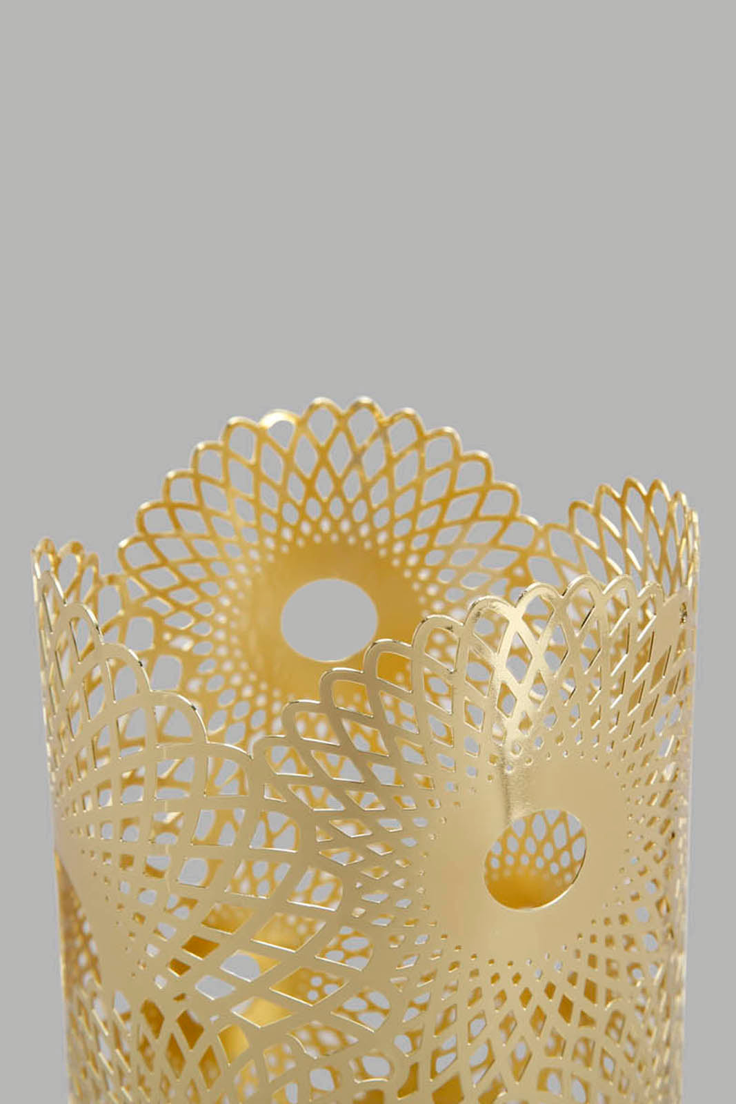 Redtag-Gold-Pattern-Metal-Candle-Holder-Category:Candles-&-Fragrances,-Colour:Gold,-Deals:New-In,-Filter:Home-Decor,-Harmony,-HMW-HOM-Decorative-Accessories,-New-In-HMW-HOM,-Non-Sale,-Section:Homewares,-W22O-Home-Decor-