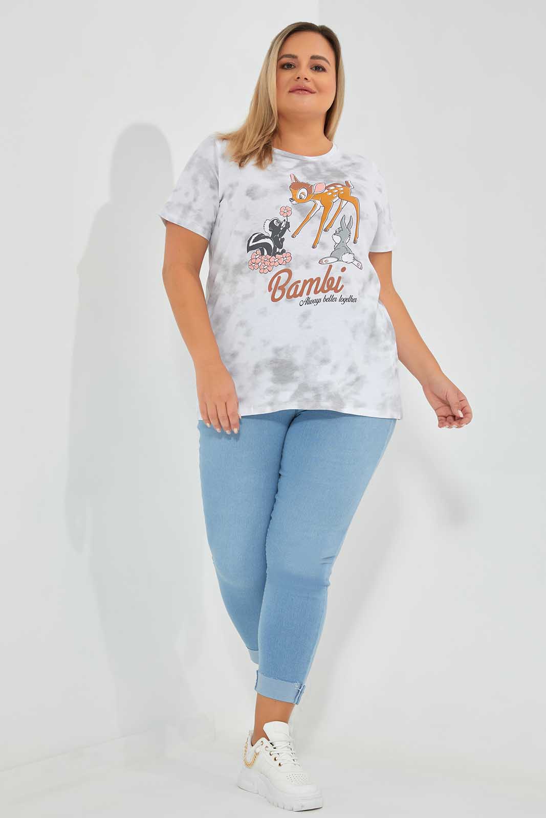 Redtag-Light-Wash-Jegging-With-Folded-Hem-Category:Jeggings,-Colour:Light-Wash,-Deals:New-In,-Filter:Plus-Size,-LDP-Jeggings,-New-In-LDP,-Non-Sale,-S22D,-Section:Women,-TBL-Women's-