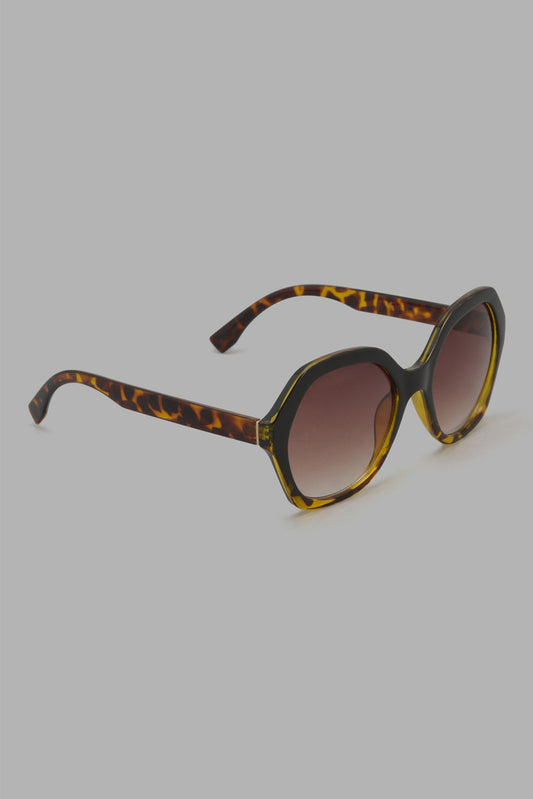 Redtag-Assorted-Over-Sized-Sunglasses-Category:Sunglasses,-Colour:Assorted,-Filter:Women's-Accessories,-New-In,-New-In-Women-ACC,-Non-Sale,-Section:Women,-W22O,-Women-Sunglasses-Women-