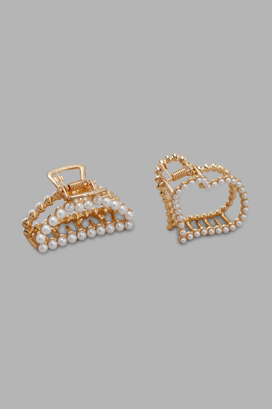 Redtag-Assorted-Hair-Claw-Category:Hair-Accessories,-Colour:Assorted,-Filter:Women's-Accessories,-LEC-Hair-Accessories,-New-In,-New-In-Women-ACC,-Non-Sale,-Section:Women,-W22O-Women-