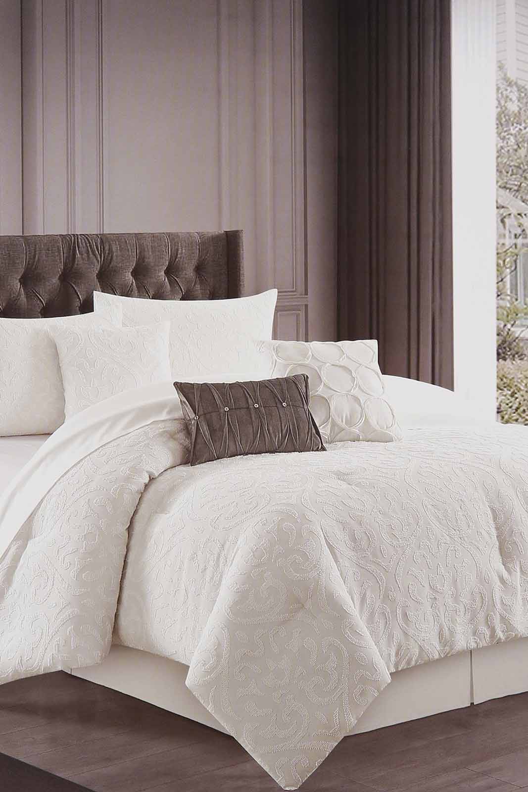 Redtag-Ivory-Jacquard-7-Piece-Comforter-Set-(King-Size)-Category:Comforters,-Colour:Ivory,-Deals:New-In,-Filter:Home-Bedroom,-HMW-BED-Comforters,-New-In-HMW-BED,-Non-Sale,-Section:Homewares,-W22O-Home-Bedroom-