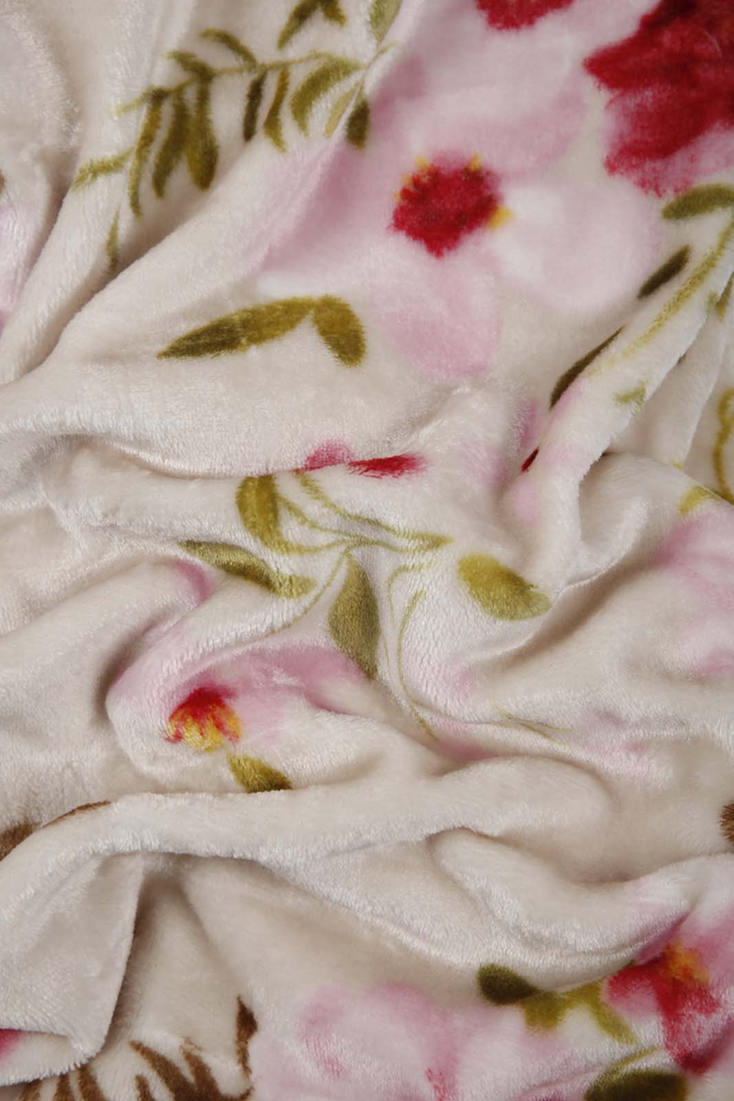Redtag-Pink-Floral-Print-Blanket-(Single-Size)-Category:Blankets,-Colour:Pink,-Deals:New-In,-Filter:Home-Bedroom,-HMW-BED-Blankets,-New-In-HMW-BED,-Non-Sale,-Section:Homewares,-W22A-Home-Bedroom-