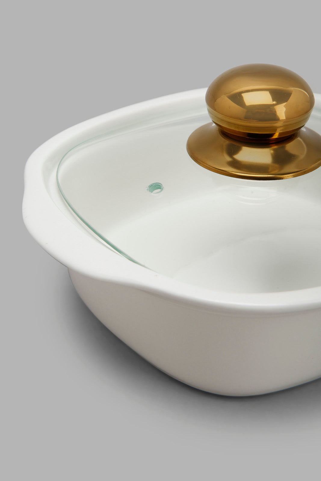 Redtag-White-Serving-Dish-With-Glass-Lid-(6-Piece)-Category:Bowls,-Colour:White,-Deals:New-In,-Filter:Home-Dining,-HMW-DIN-Serveware,-New-In-HMW-DIN,-Non-Sale,-Section:Homewares,-W22O-Home-Dining-