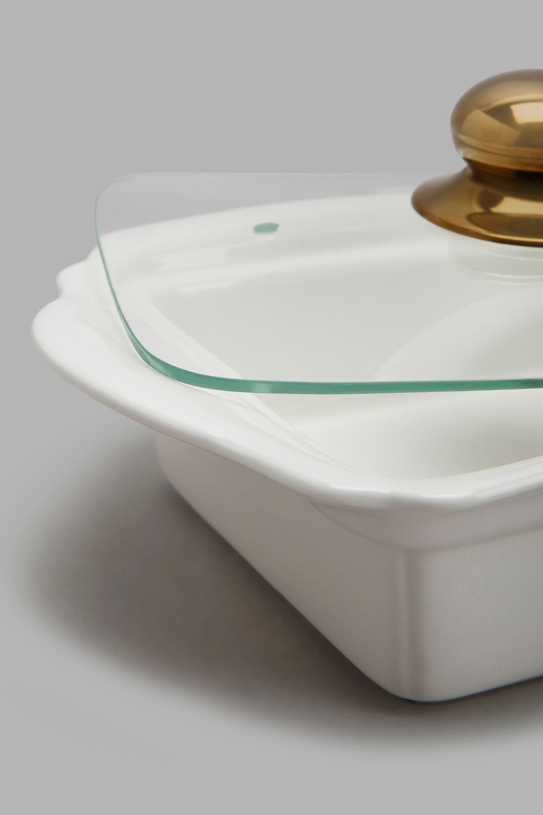 Redtag-White-Serving-Dish-With-Glass-Lid-(6-Piece)-Category:Bowls,-Colour:White,-Deals:New-In,-Filter:Home-Dining,-HMW-DIN-Serveware,-New-In-HMW-DIN,-Non-Sale,-Section:Homewares,-W22O-Home-Dining-