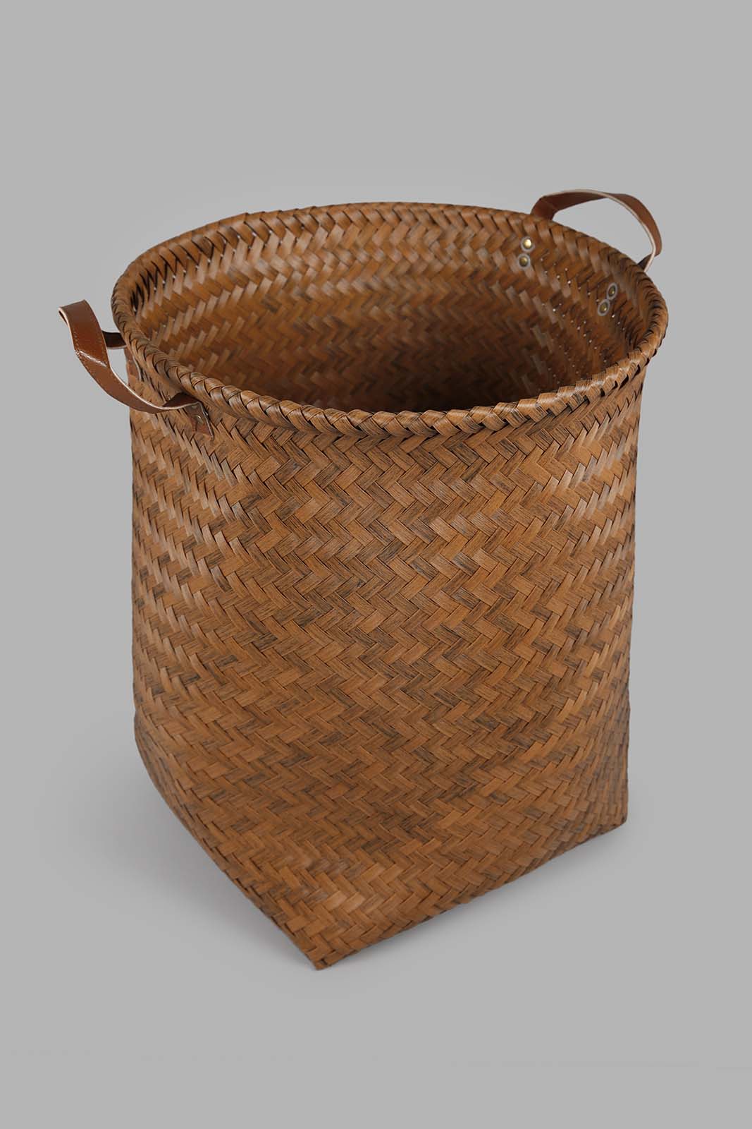 Redtag-Brown-Round-Laundry-Hamper-(Large)-Category:Laundry-Hampers,-Colour:Brown,-Deals:New-In,-Filter:Home-Bathroom,-Harmony,-HMW-BAC-Bath-Accessories,-New-In-HMW-BAC,-Non-Sale,-Section:Homewares,-W22A-Home-Bathroom-