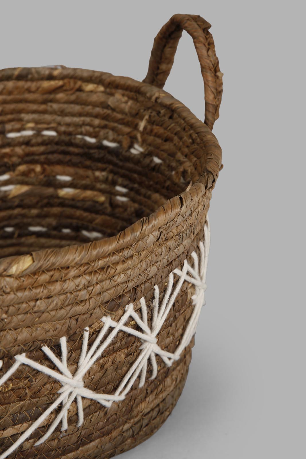 Redtag-Brown-Banana-Leaf-Oval-Laundry-Basket-(Large)-Category:Laundry-Hampers,-Colour:Brown,-Deals:New-In,-Filter:Home-Bathroom,-HMW-BAC-Bath-Accessories,-New-In-HMW-BAC,-Non-Sale,-Section:Homewares,-W22A-Home-Bathroom-