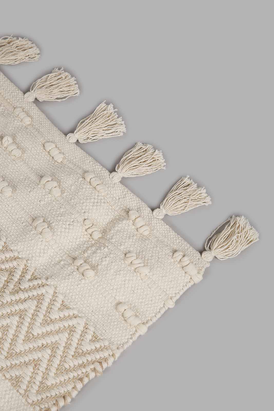 Redtag-White-Boho-Pattern-Dhurrie-With-Tassel-Category:Rugs,-Colour:White,-Deals:New-In,-Elsa,-Filter:Home-Decor,-HMW-HOM-Rugs-&-Door-Mats,-New-In-HMW-HOM,-Non-Sale,-Section:Homewares,-W22A-Home-Decor-