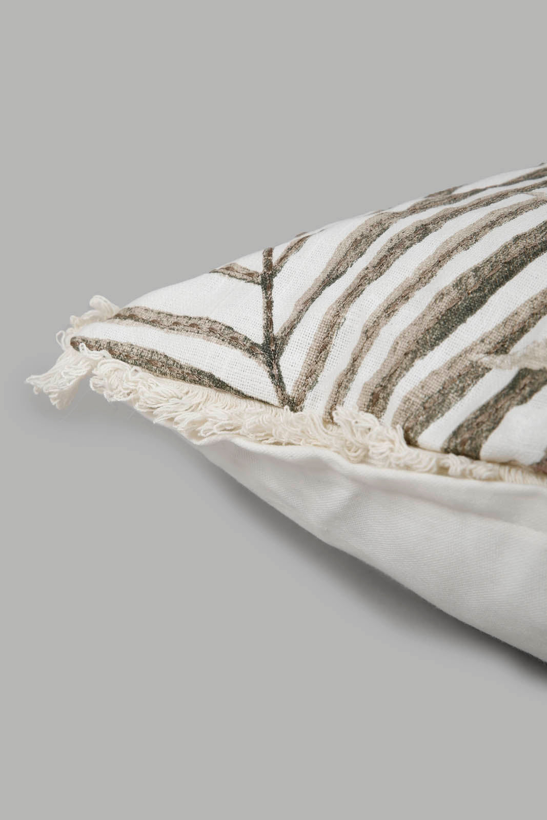 Redtag-Beige-Printed-Cushion-Category:Cushions,-Colour:Multicolour,-Deals:New-In,-Elsa,-Filter:Home-Bedroom,-HMW-BED-Cushions,-New-In-HMW-BED,-Non-Sale,-Section:Homewares,-W22O-Home-Bedroom-