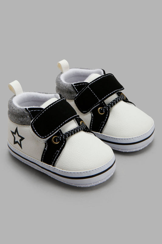 Redtag-White-Pram-Shoe-Category:Shoes,-Colour:White,-Deals:New-In,-Filter:Baby-Footwear-(0-to-18-Mths),-NBF-Shoes,-New-In-NBF-FOO,-Non-Sale,-Section:Boys-(0-to-14Yrs),-W22B-Baby-0 to 18 Months