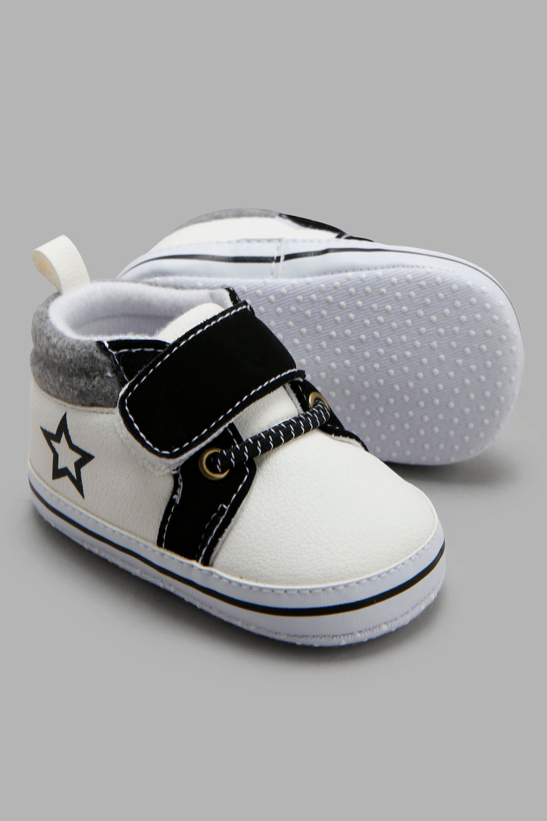 Redtag-White-Pram-Shoe-Category:Shoes,-Colour:White,-Deals:New-In,-Filter:Baby-Footwear-(0-to-18-Mths),-NBF-Shoes,-New-In-NBF-FOO,-Non-Sale,-Section:Boys-(0-to-14Yrs),-W22B-Baby-0 to 18 Months