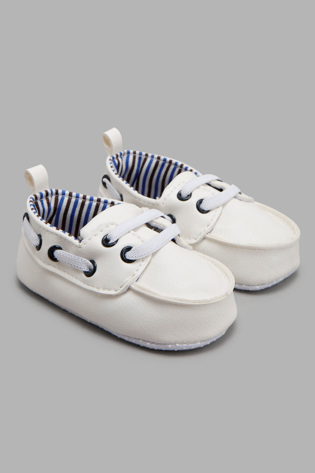 Redtag-White-Pram-Shoe-Category:Shoes,-Colour:White,-Deals:New-In,-Filter:Baby-Footwear-(0-to-18-Mths),-NBF-Shoes,-New-In-NBF-FOO,-Non-Sale,-Section:Boys-(0-to-14Yrs),-W22A-Baby-0 to 18 Months