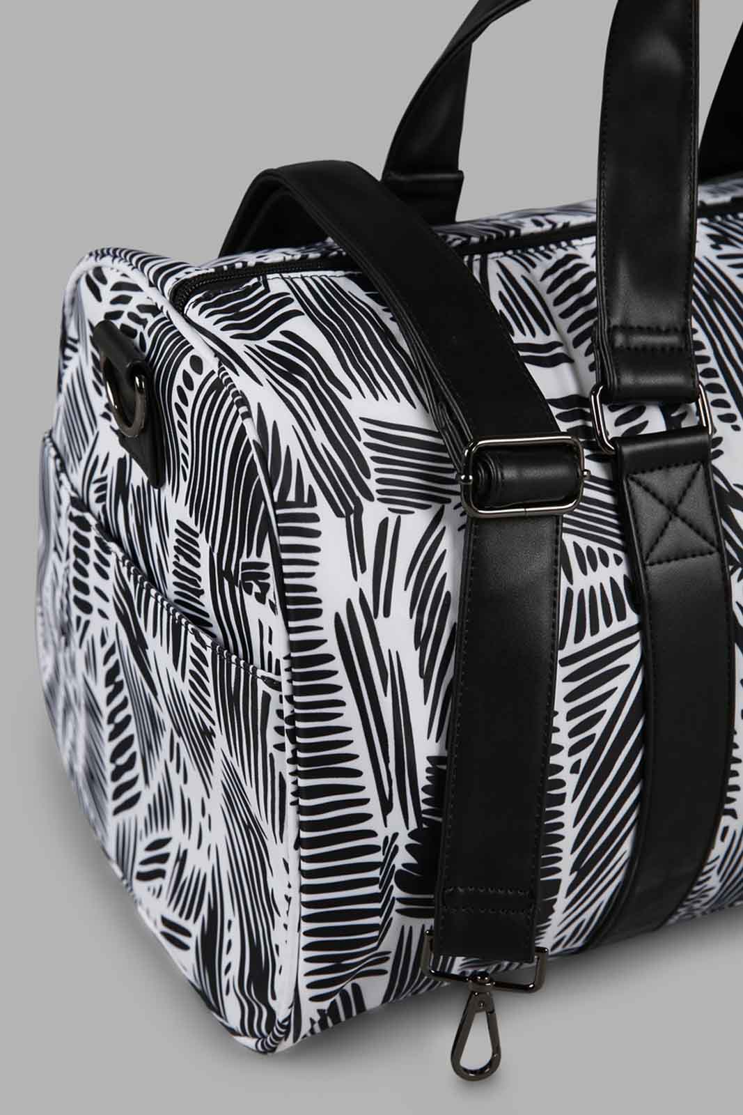 Redtag-Brown-Black-Prints-Duffel-Category:Bags,-Colour:Brown,-Filter:Travel-Accessories,-LUG-Bags,-New-In,-New-In-LUG-ACC,-Non-Sale,-Section:Travel,-W22A-Travel-Accessories-