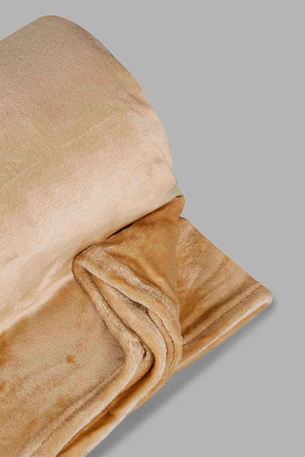 Redtag-Beige-Ultra-Soft-Blanket-(Single-Size)-Category:Blankets,-Colour:Beige,-Deals:New-In,-Filter:Home-Bedroom,-HMW-BED-Blankets,-New-In-HMW-BED,-Non-Sale,-Section:Homewares,-W22A-Home-Bedroom-