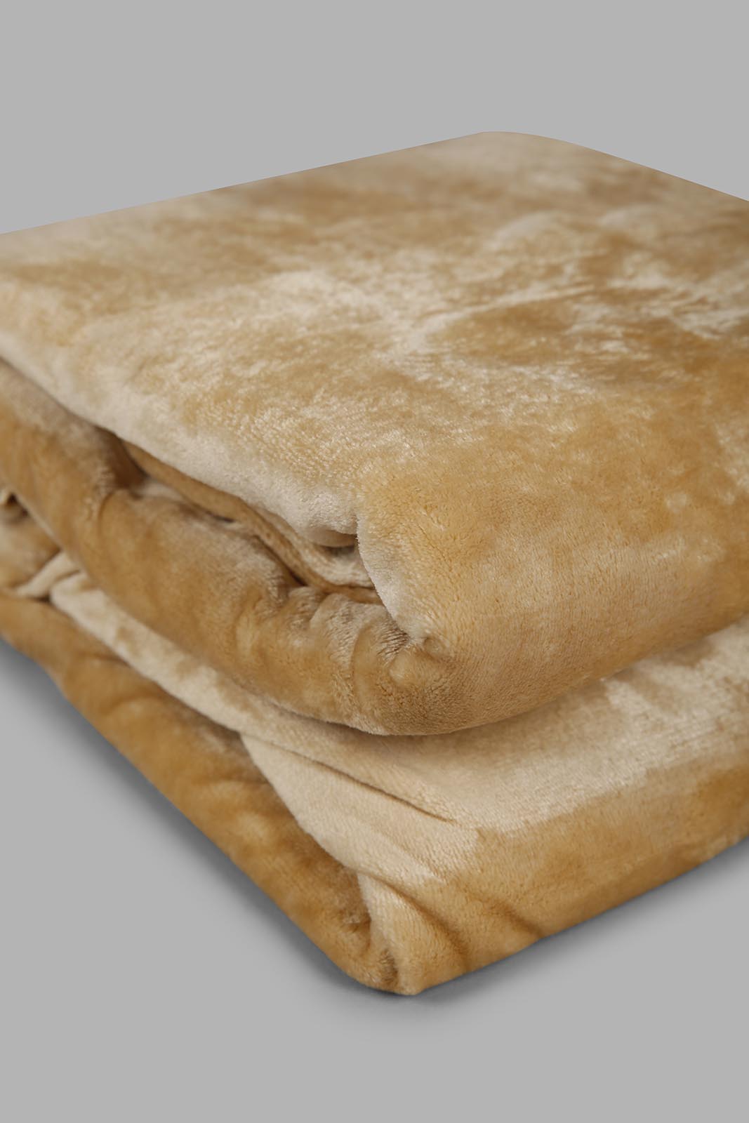 Redtag-Beige-Ultra-Soft-Blanket-(Single-Size)-Category:Blankets,-Colour:Beige,-Deals:New-In,-Filter:Home-Bedroom,-HMW-BED-Blankets,-New-In-HMW-BED,-Non-Sale,-Section:Homewares,-W22A-Home-Bedroom-