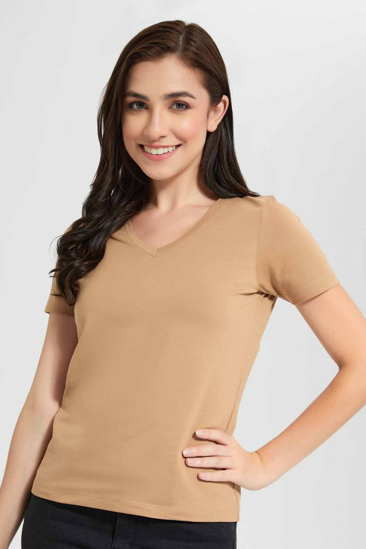 Redtag-Brown-Short-Sleeve-V-Neck-T-Shirt-Category:T-Shirts,-Colour:Brown,-Deals:New-In,-Filter:Women's-Clothing,-New-In-Women,-Non-Sale,-Section:Women,-TBL,-W22O,-Women-T-Shirts-Women's-