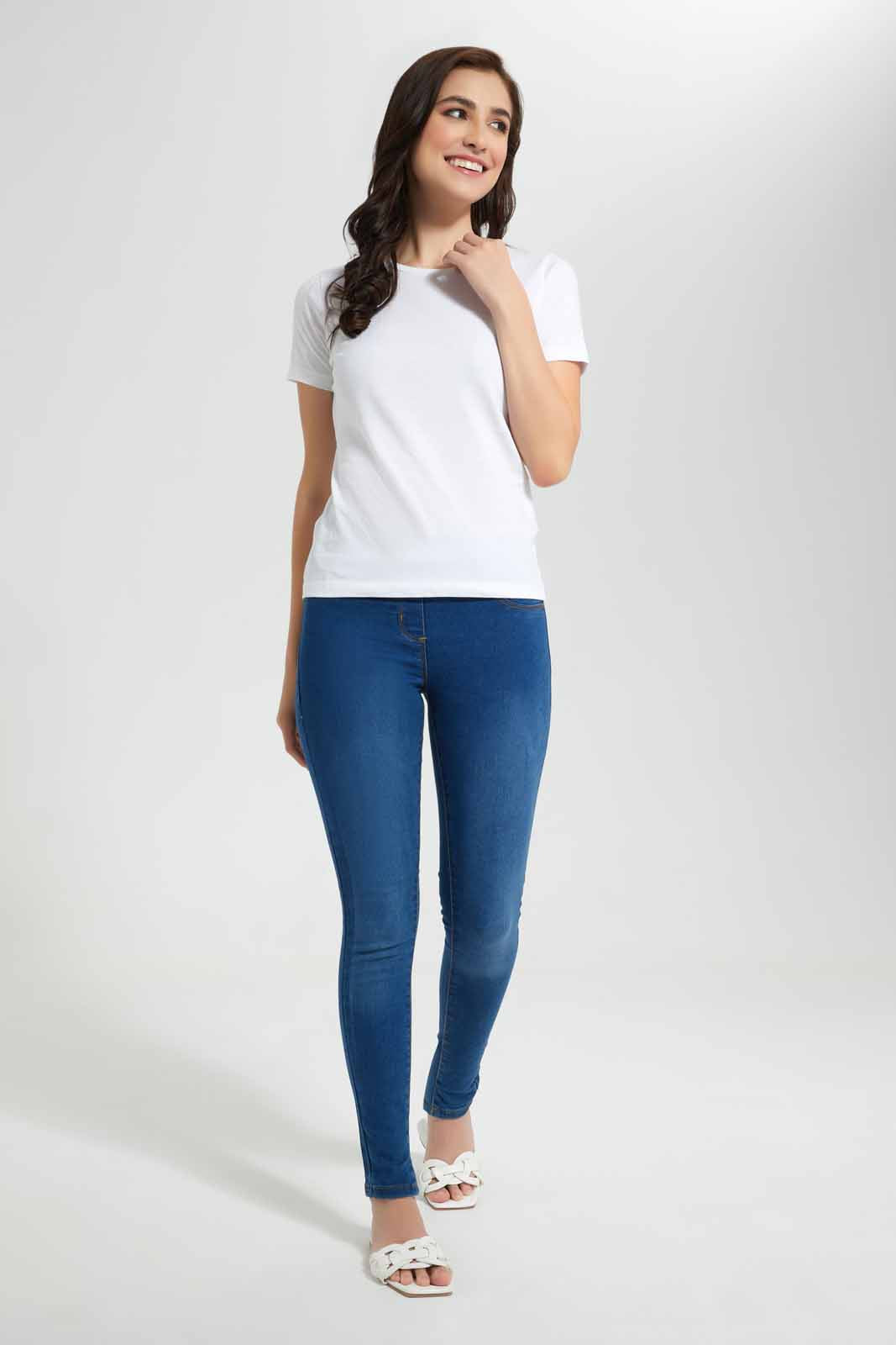 Redtag-White-Short-Sleeve-Crew-Neck-T-Shirt-Category:T-Shirts,-Colour:White,-Deals:New-In,-Filter:Women's-Clothing,-New-In-Women,-Non-Sale,-Section:Women,-TBL,-W22O,-Women-T-Shirts-Women's-