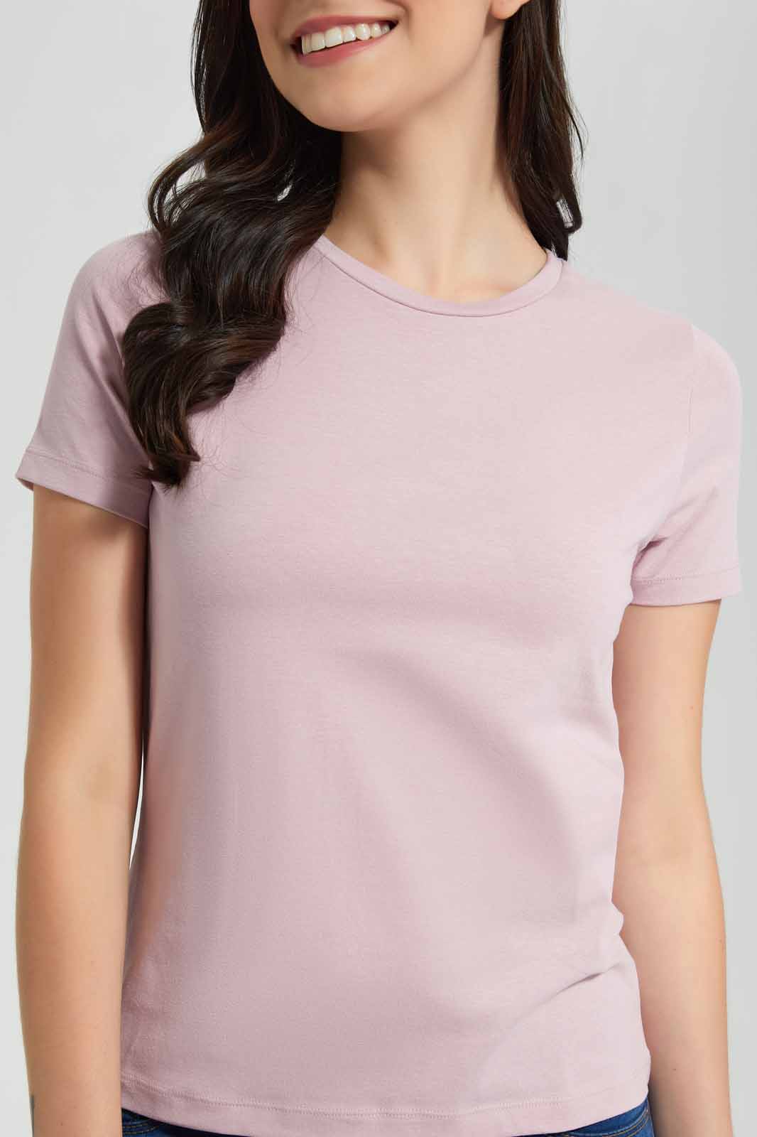 Redtag-Green-Short-Sleeve-Crew-Neck-T-Shirt-Category:T-Shirts,-Colour:Green,-Deals:New-In,-Filter:Women's-Clothing,-New-In-Women,-Non-Sale,-Section:Women,-TBL,-W22O,-Women-T-Shirts-Women's-