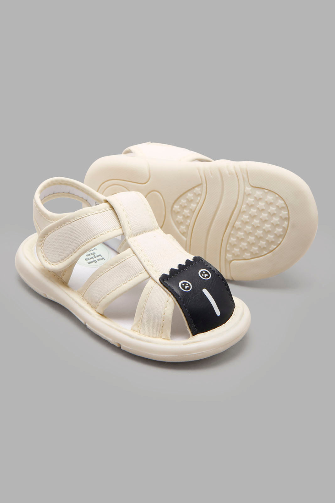 Redtag-White-Pump-Category:Trainers,-Colour:White,-Deals:New-In,-Filter:Boys-Footwear-(1-to-3-Yrs),-INB-Trainers,-New-In-INB-FOO,-Non-Sale,-Section:Boys-(0-to-14Yrs),-W22A-Infant-Boys-1 to 3 Years