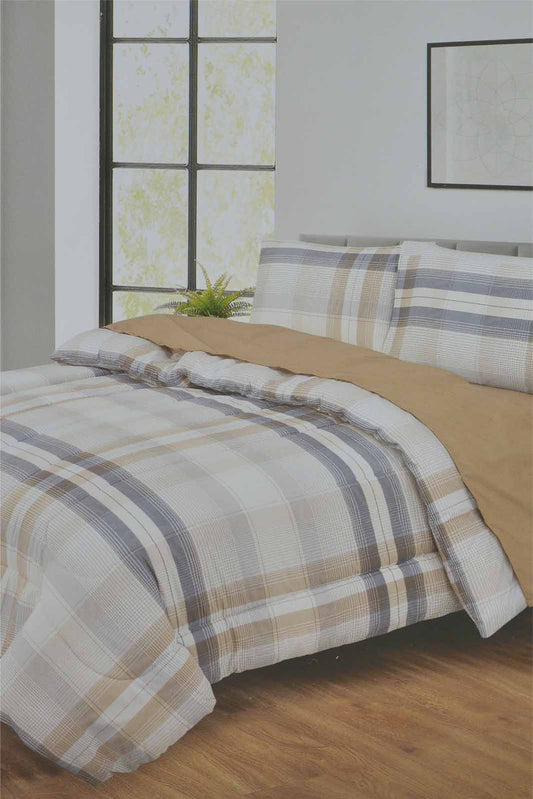Redtag-Assorted-4-Piece-Comforter-Set
-(Double-Size)-365,-Category:Comforters,-Colour:Assorted,-Deals:New-In,-Filter:Home-Bedroom,-HMW-BED-Comforters,-New-In-HMW-BED,-Non-Sale,-Section:Homewares-Home-Bedroom-