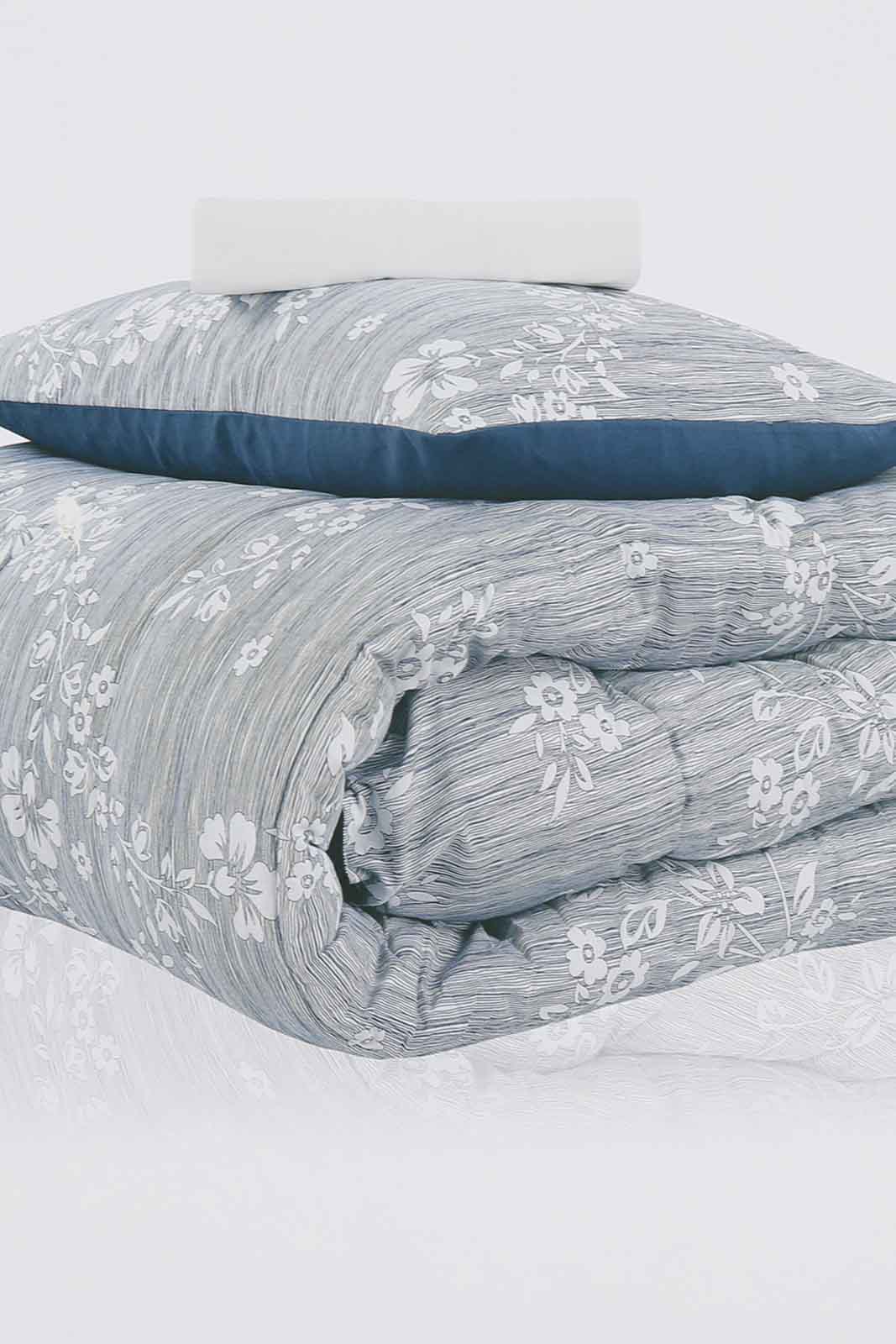Redtag-Assorted-3-Piece-Comforter-Set(Single-Size)-365,-Category:Comforters,-Colour:Assorted,-Deals:New-In,-Filter:Home-Bedroom,-HMW-BED-Comforters,-New-In-HMW-BED,-Non-Sale,-Section:Homewares-Home-Bedroom-
