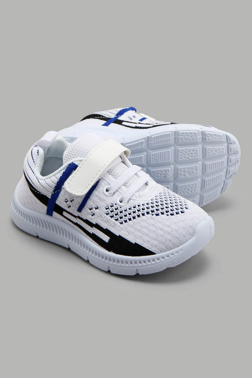 Redtag-White-Velcro-Strap-Pump-Category:Trainers,-Colour:White,-Deals:New-In,-Filter:Boys-Footwear-(1-to-3-Yrs),-INB-Trainers,-New-In-INB-FOO,-Non-Sale,-Section:Boys-(0-to-14Yrs),-W22A-Infant-Boys-1 to 3 Years