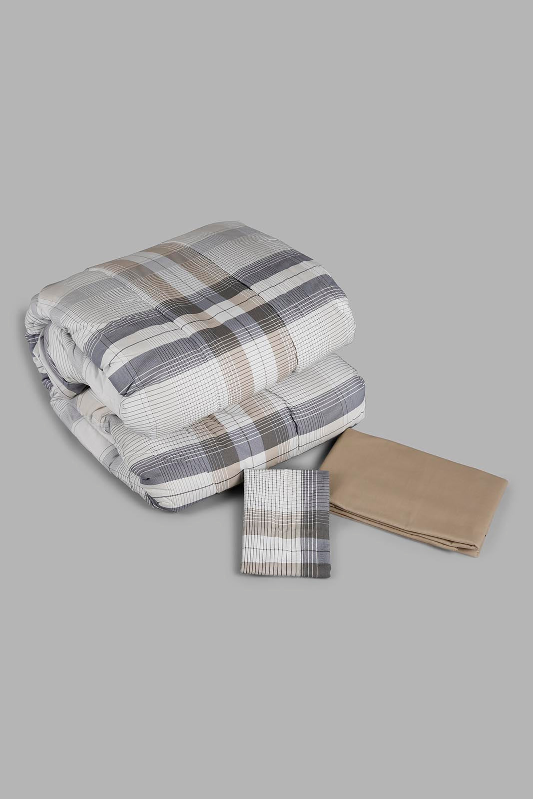 Redtag-Assorted-3-Piece-Comforter-Set(Single-Size)-365,-Category:Comforters,-Colour:Assorted,-Deals:New-In,-Filter:Home-Bedroom,-HMW-BED-Comforters,-New-In-HMW-BED,-Non-Sale,-Section:Homewares-Home-Bedroom-
