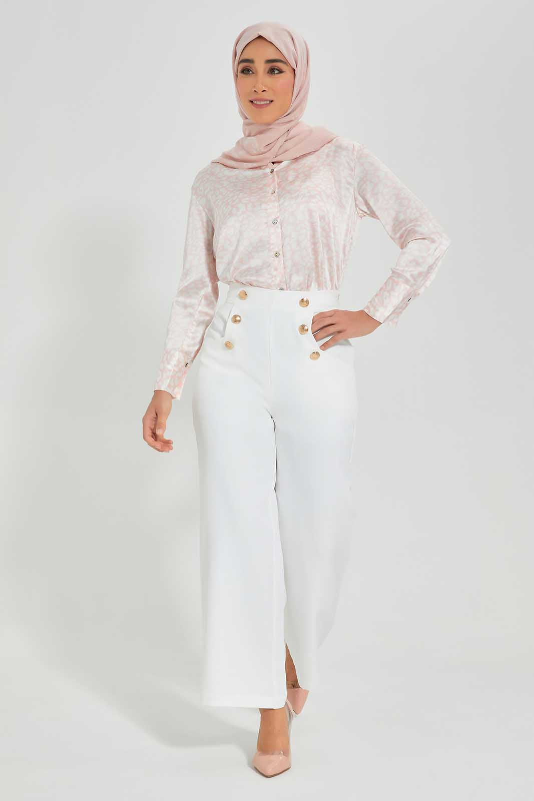 Redtag-white-Botton-Trousers-Category:Trousers,-Colour:White,-Deals:New-In,-Filter:Women's-Clothing,-LMC,-New-In-Women-APL,-Non-Sale,-Section:Women,-W22O,-Women-Trousers--