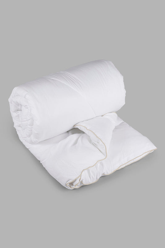 Redtag-White-Duvet-With-Piping-(King-Size)-365,-Category:Duvets,-Colour:White,-Deals:New-In,-Filter:Home-Bedroom,-HMW-BED-Duvets,-New-In-HMW-BED,-Non-Sale,-Section:Homewares-Home-Bedroom-